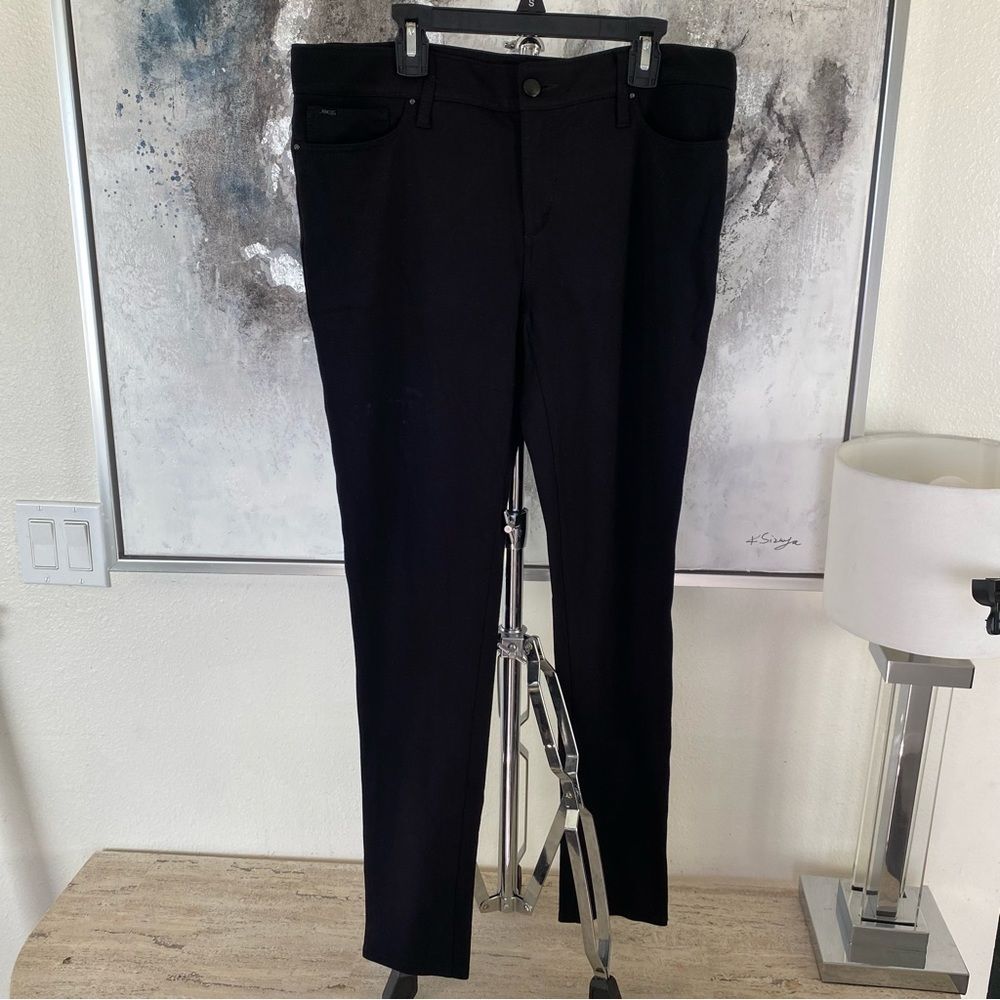 Joe’s jeans black stretchy pants size 31 women’s